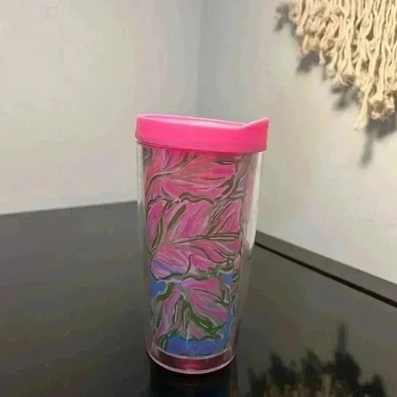 Lilly Pulitzer Pink Green Floral Tumbler Pink Lid Coffee Mug 12 OZ - Picture 2 of 4